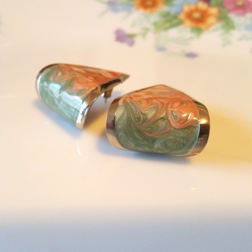 ⬇️ Coral Pink Sage Silver Statement Earrings